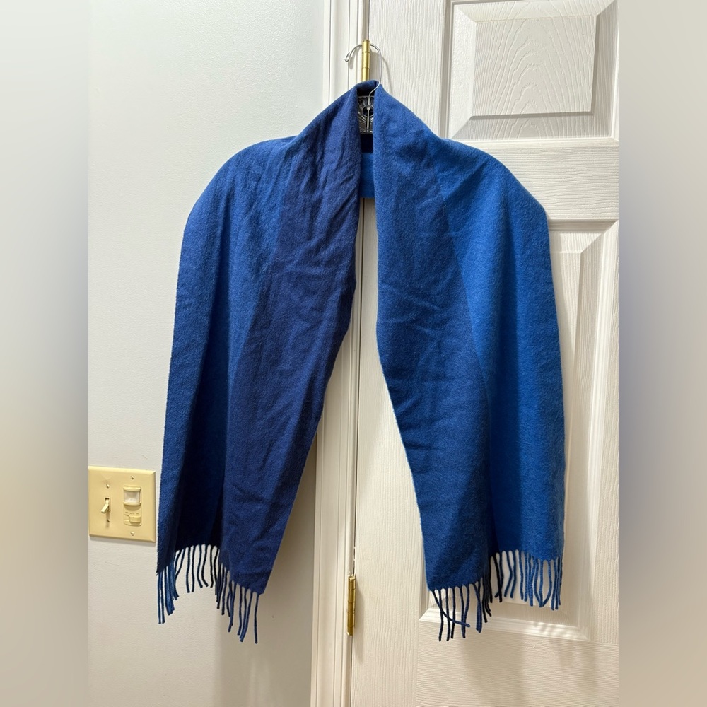 Amicale Cashmere Blue Scarf Fringe Two Tone Color Block